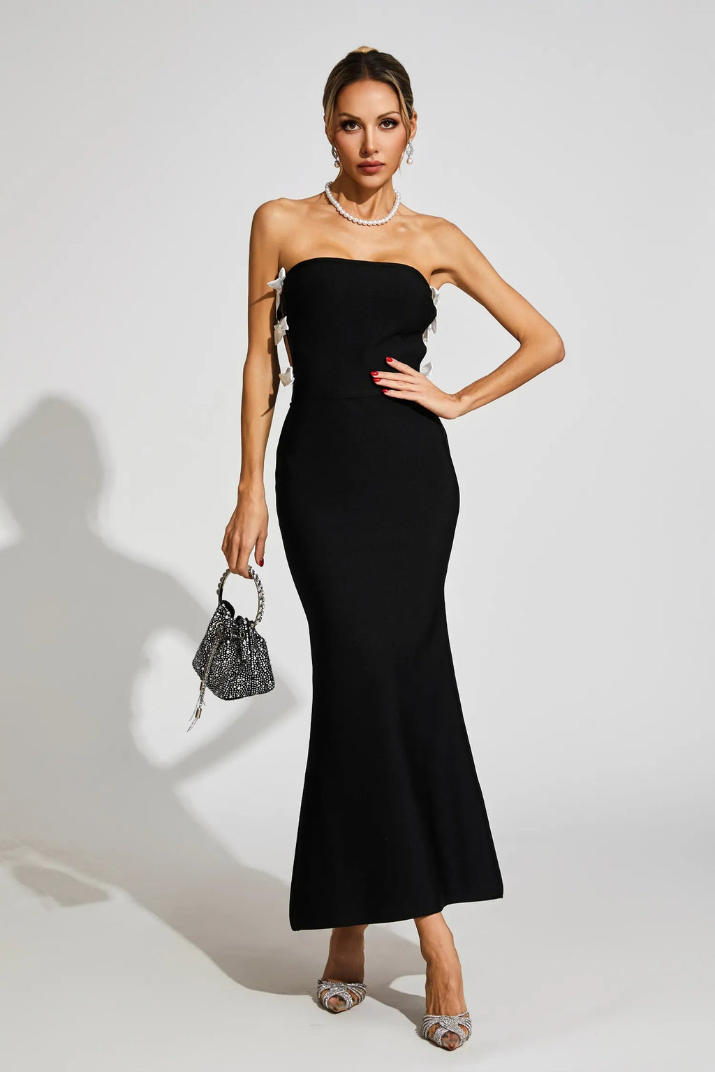 Jocelyn Bowknot-Side Bandage Strapless Maxi Dress In Black