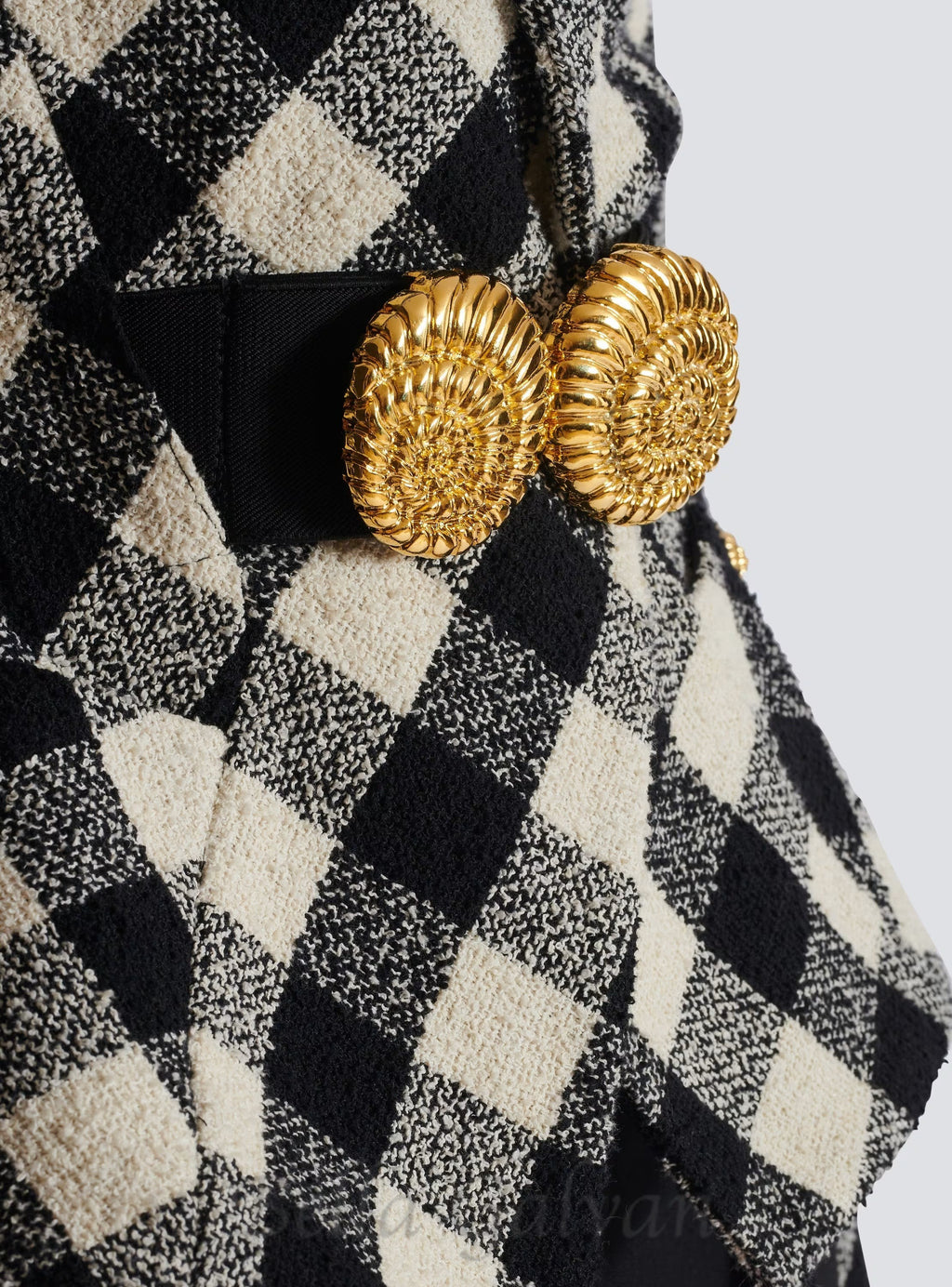 Flowering Girl Women Belted gingham tweed jacket with two Snail buttons