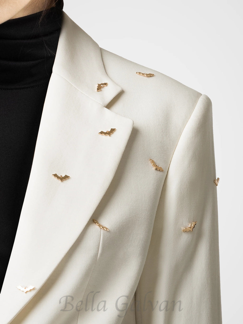 Flowering Girl Women bat-shape embellished blazer in white