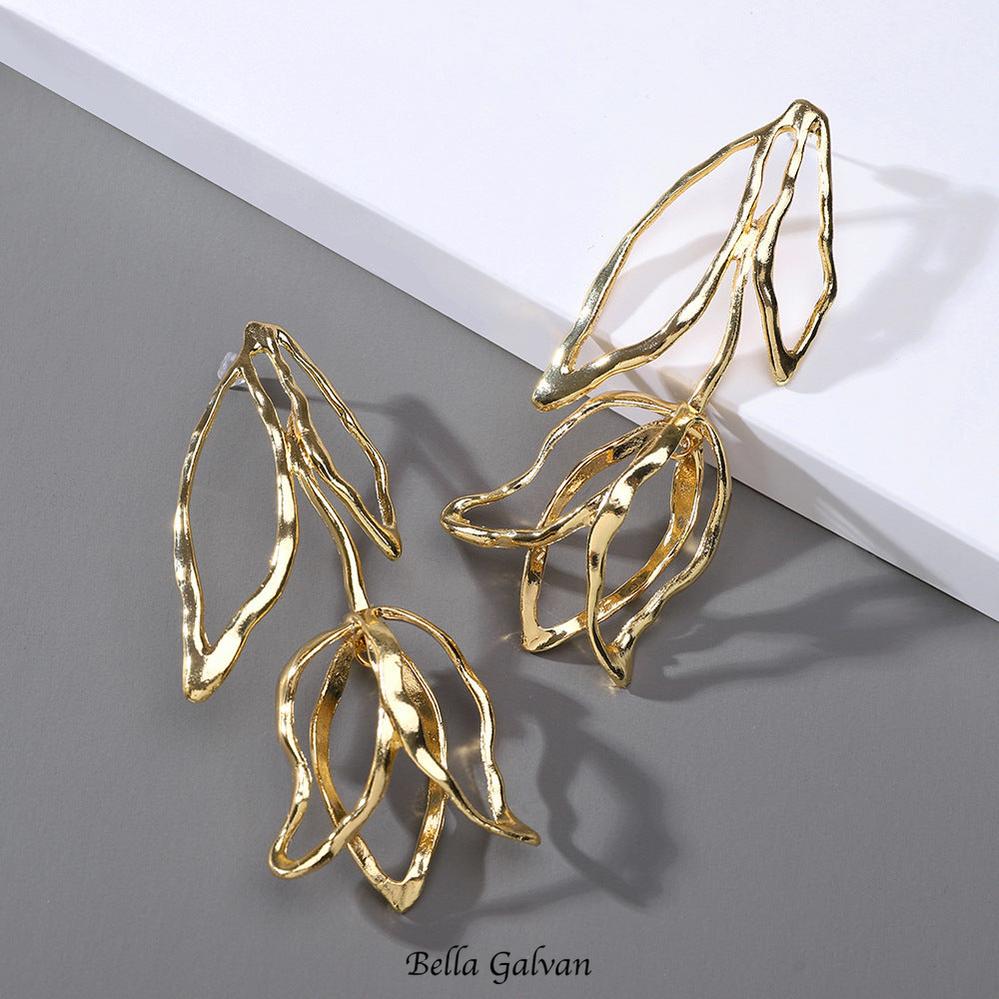 Flowering Girl Women Dorcas Gold Flower Earrings