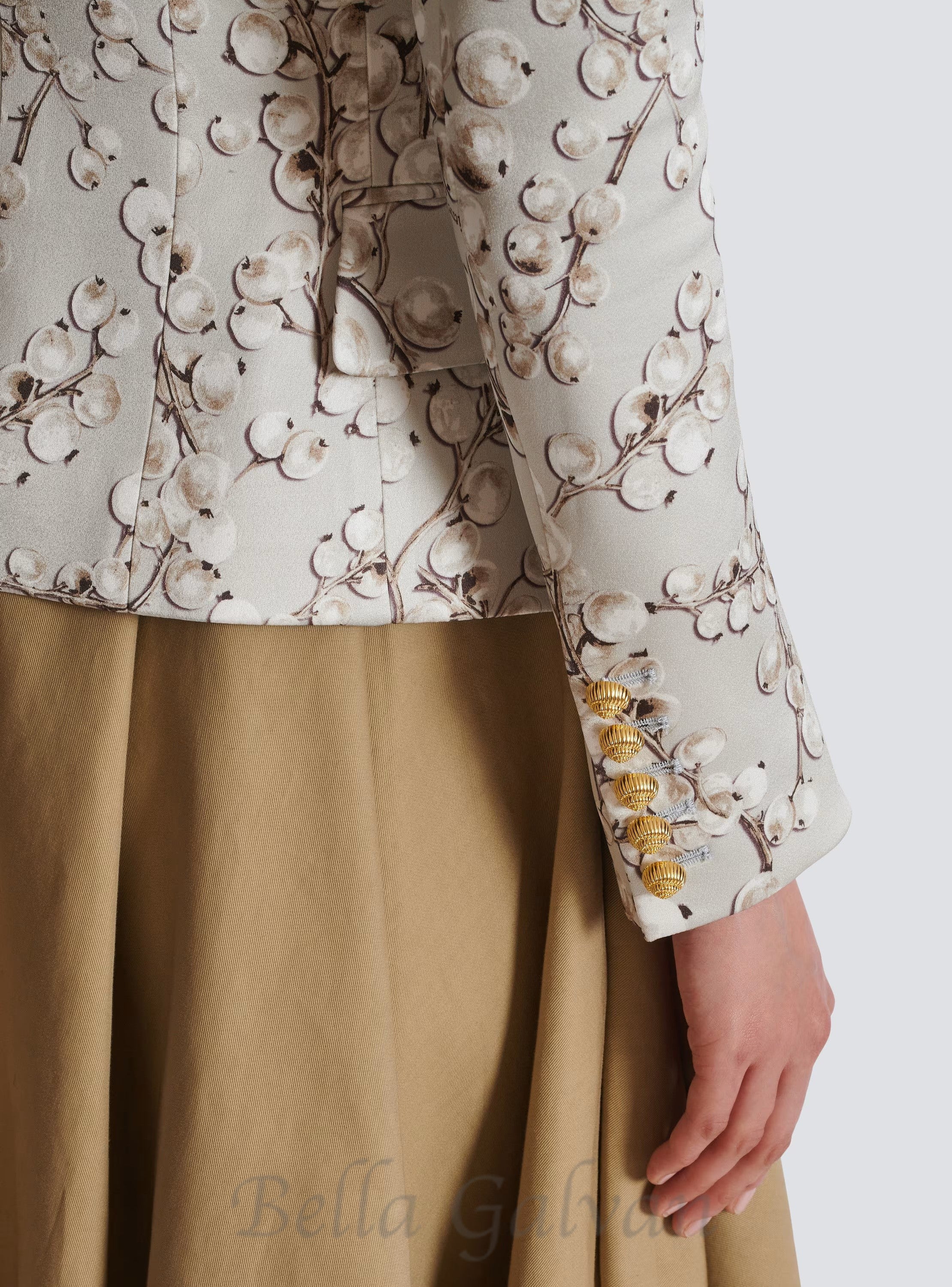 Flowering Girl Women 6-button satin jacket with Redcurrant print