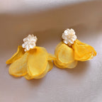 Flowering Girl Women Dreama Flower Earrings