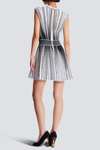Flowering Girl Women Two-Tone v-Neck Sleeveless Flared Knit Mini Dress