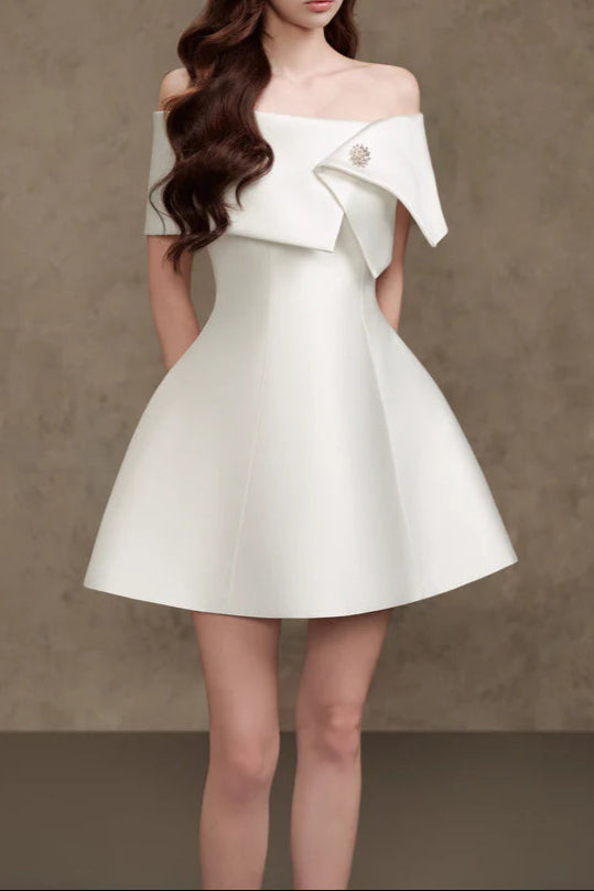 Brianna One-Shoulder Satin Mini Dress In Apricot