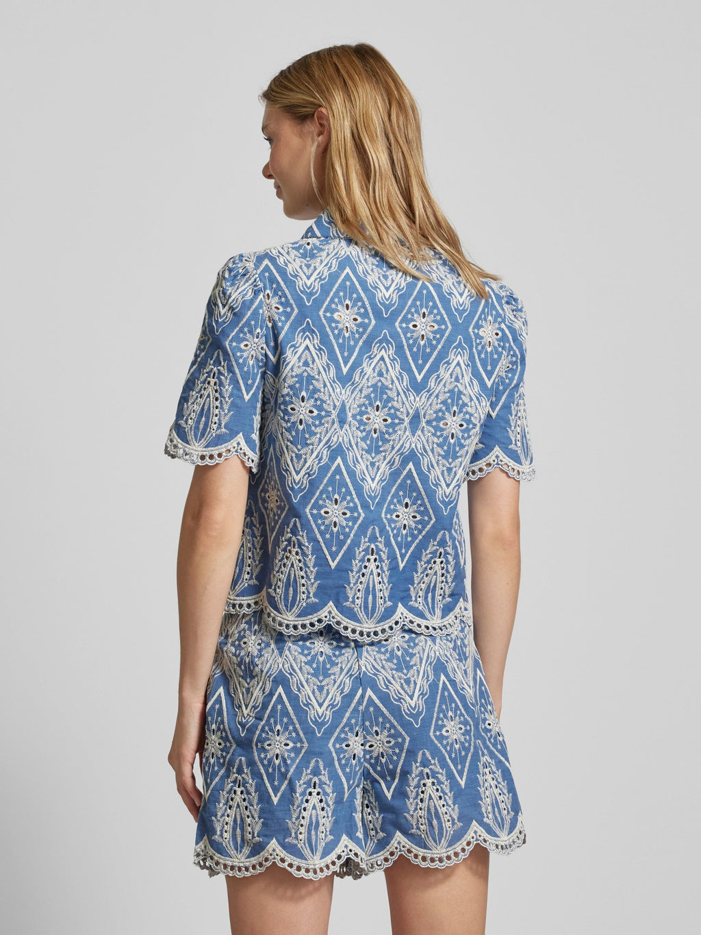 Blue & White Embroidered Puff Sleeve Lace Blouse