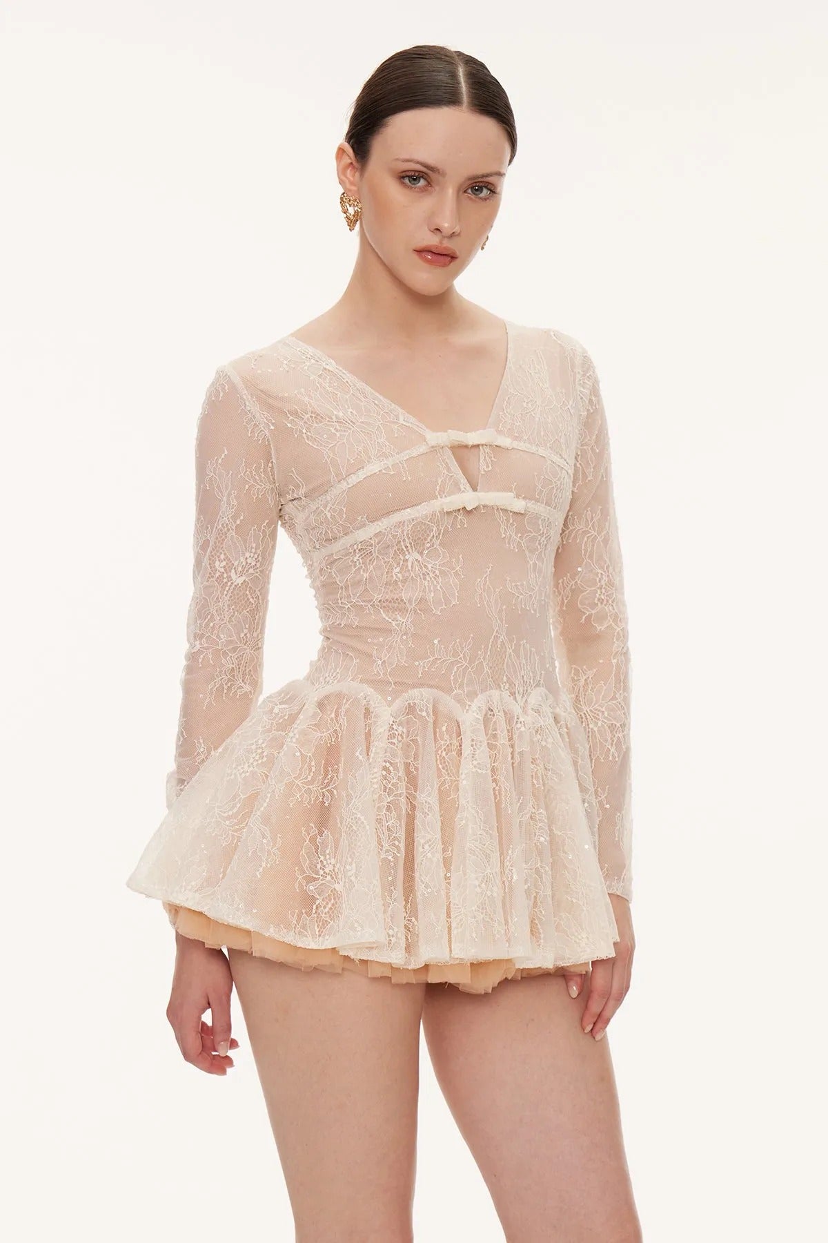 eileen Long-sleeve v-neck lace A-line mini dress in pink