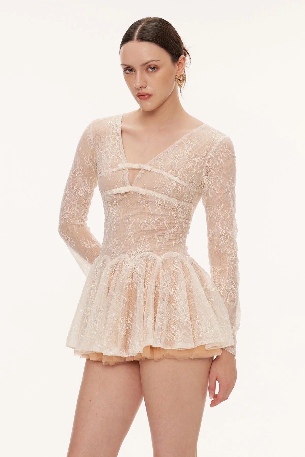 eileen Long-sleeve v-neck lace A-line mini dress in pink