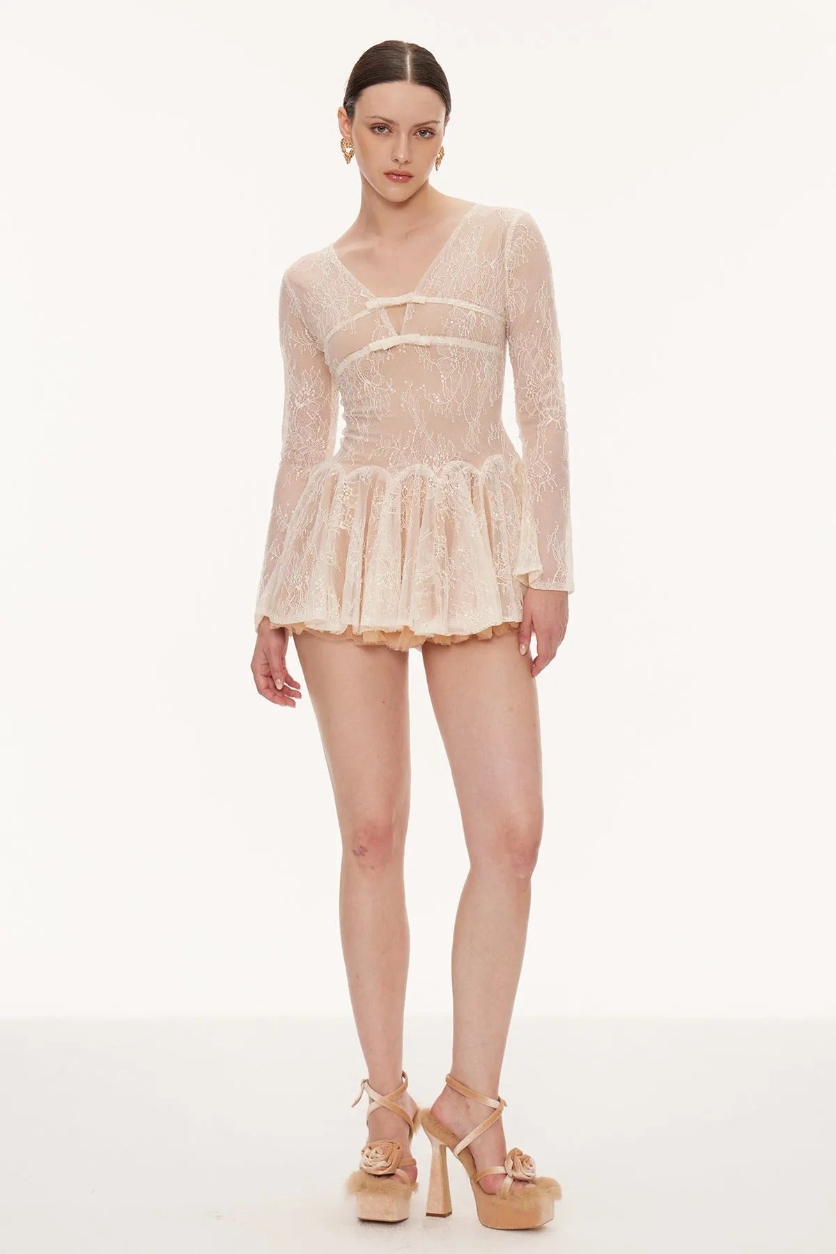 eileen Long-sleeve v-neck lace A-line mini dress in pink
