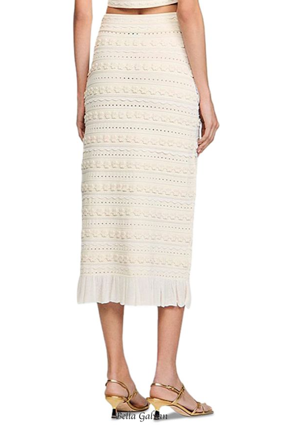 Crochet Trim Knit Skirt in ecru