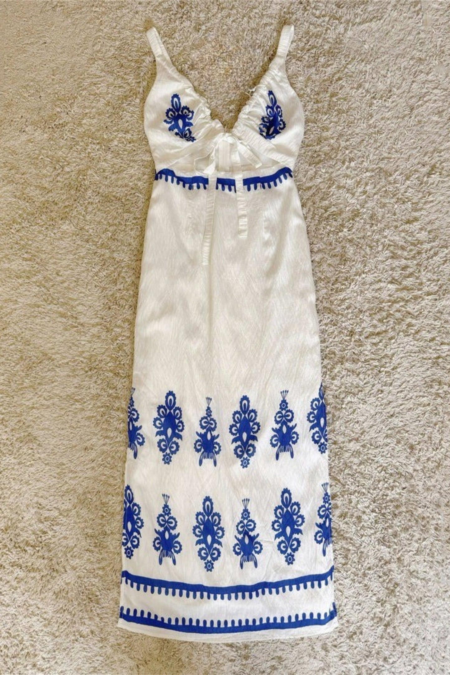 Front Tie V-Neck Ethnic Blue Print Spaghetti Strap Midi Dress