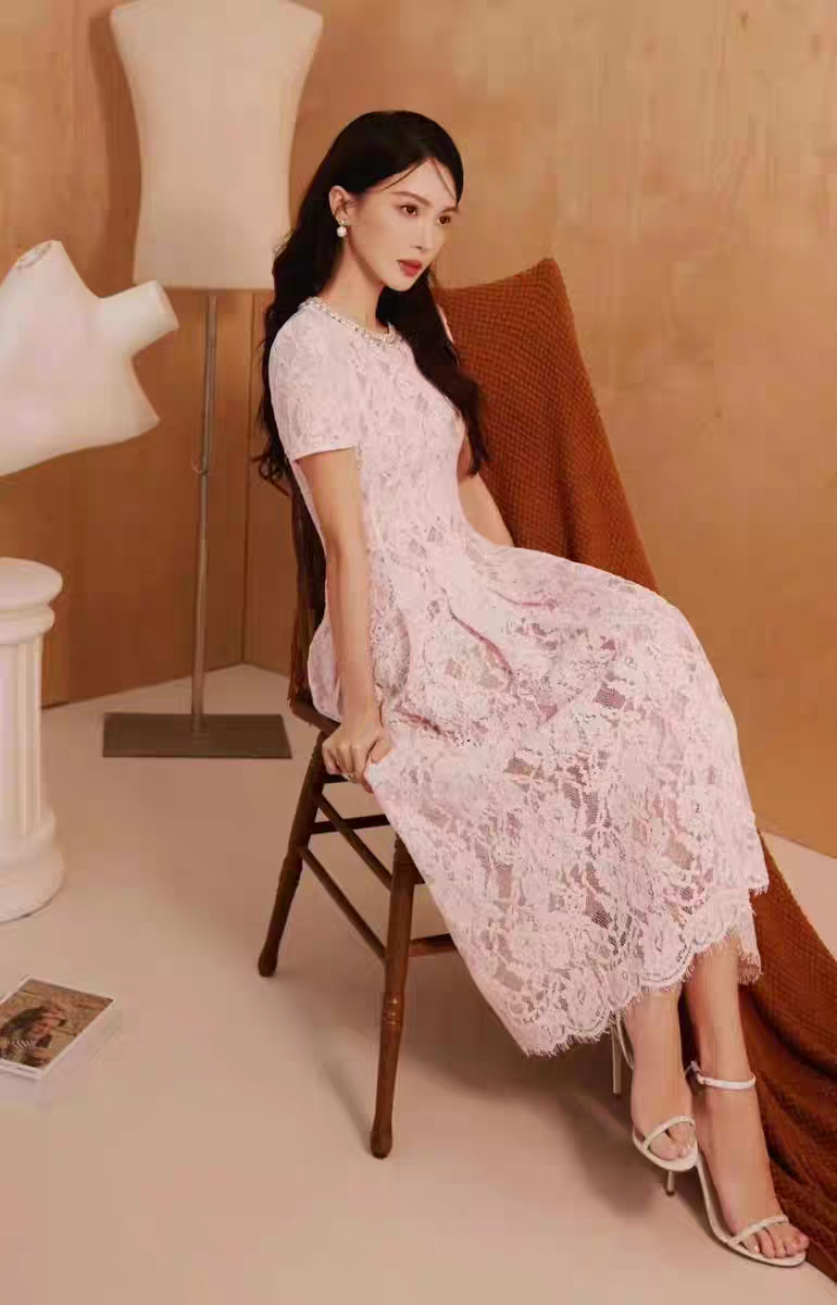 Flowering Girl Women Sequin Floral Lace Midi Dress in pink